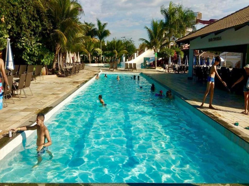 Lacqua Diroma Apartamento Completo Com Fogao, Geladeira, Micro-Ondas, Piscina 24H, Acomoda Ate 5 Pessoas Caldas Novas Kültér fotó